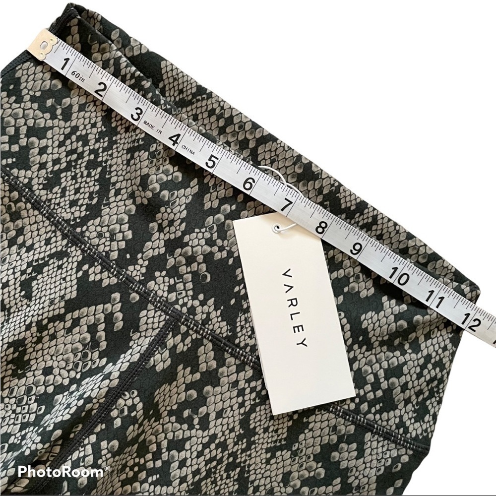 Varley snake print Century leggings small new - Picture 12 of 14